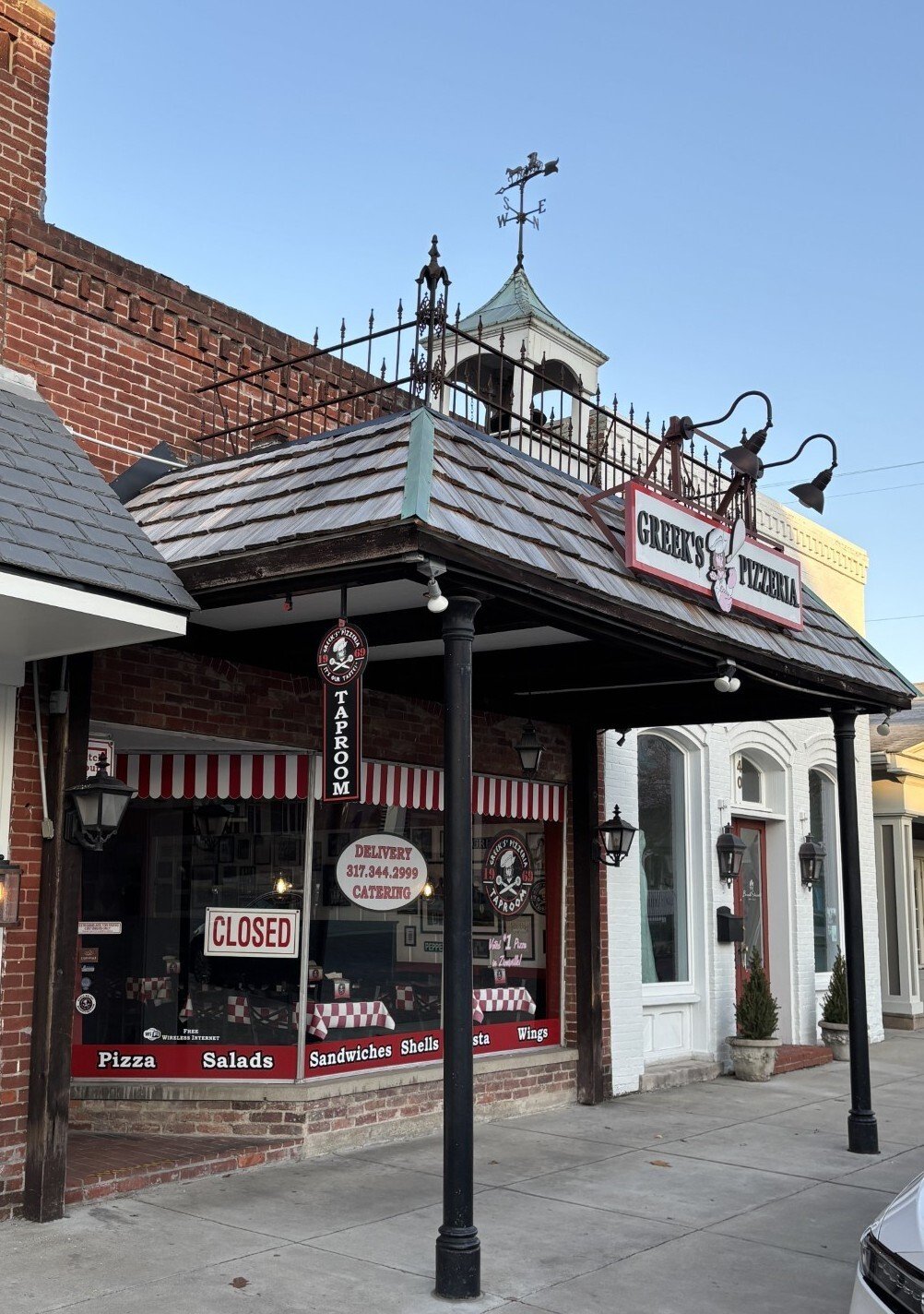 30 North Main Zionsville, Indiana