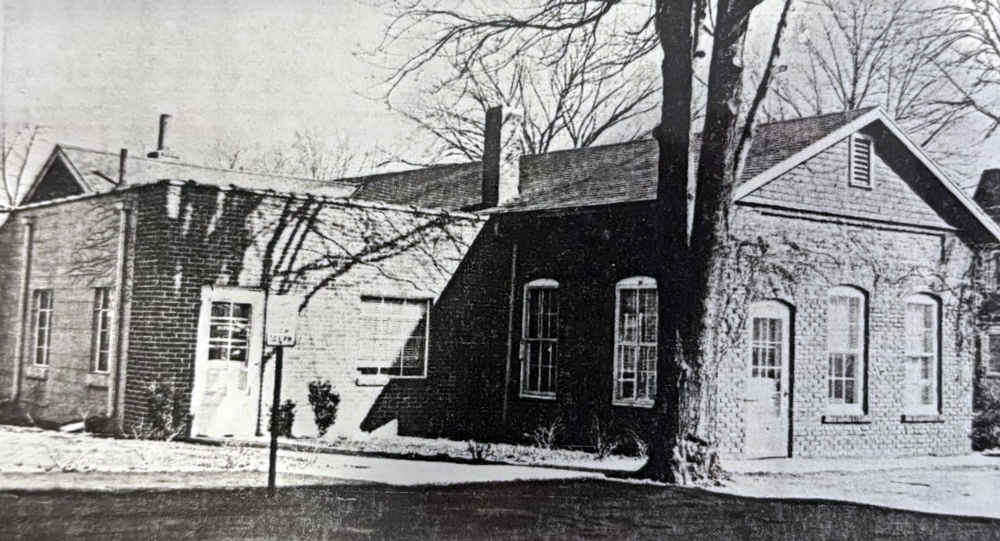 60-East-Cedar-Circa-1955