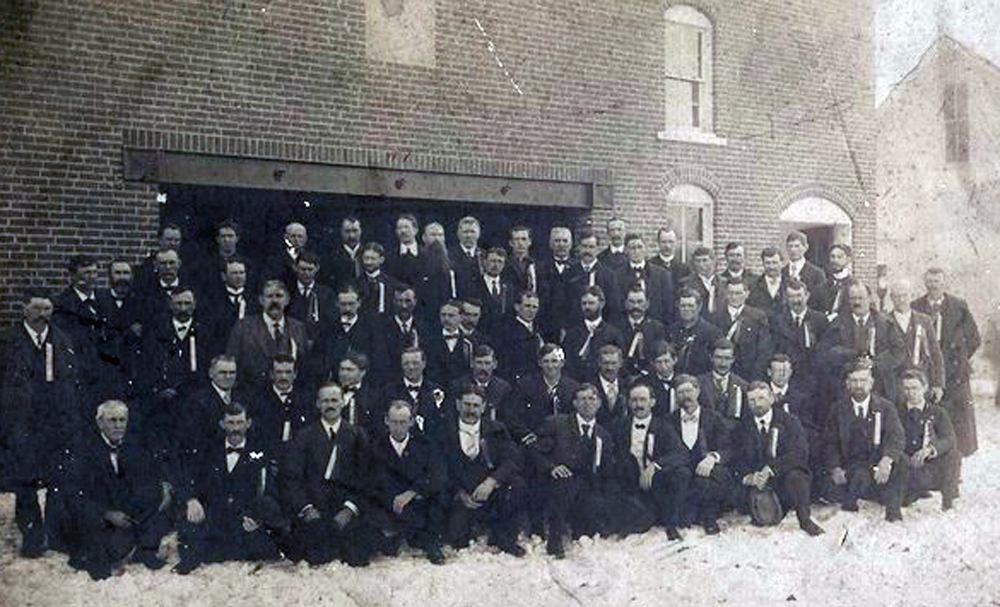 65-East-Cedar-Circa-1902