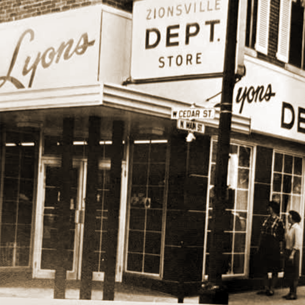 10 North Main Street, Zionsville, Indiana